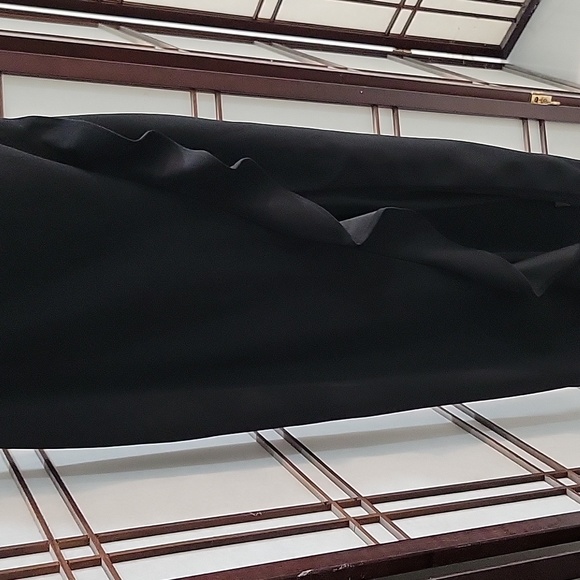 Formal Black Strapless Gown, Size Medium - Picture 4 of 4